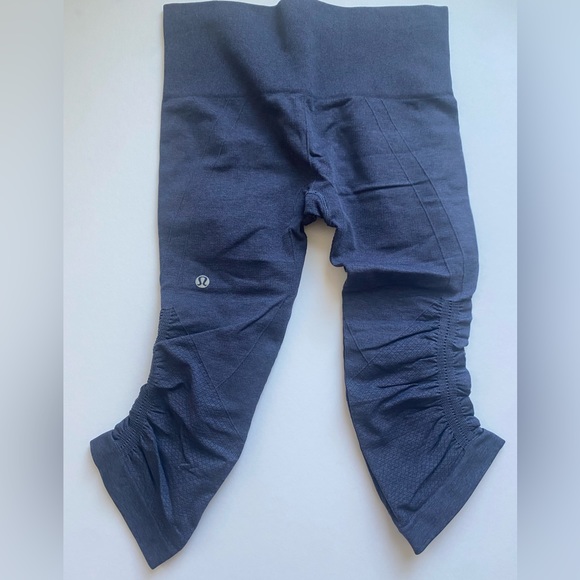 Lululemon In The Flow Crop II, Size: 2, Color: Heathered Deep Coal - Picture 2 of 6
